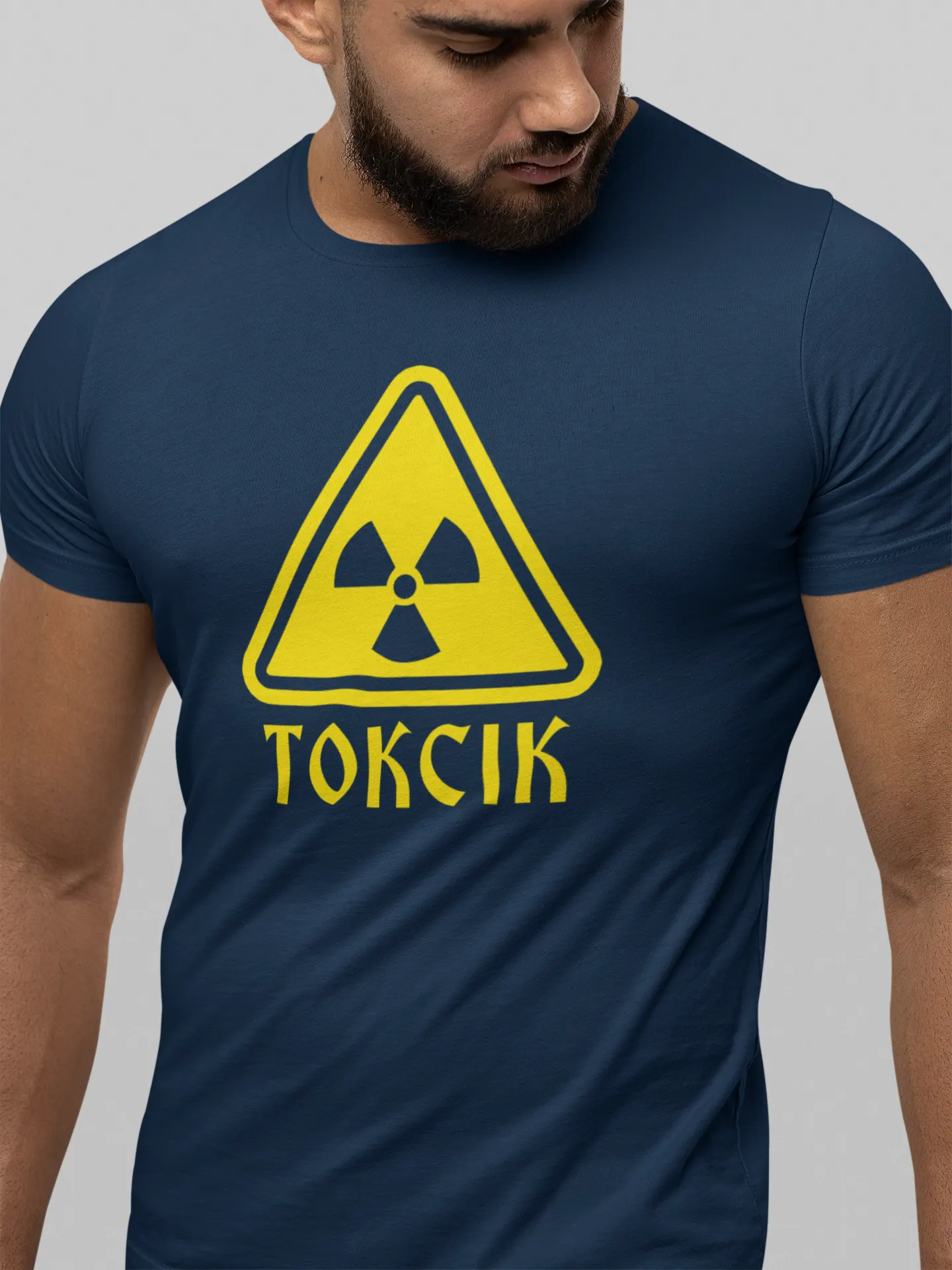 Футболка токсік