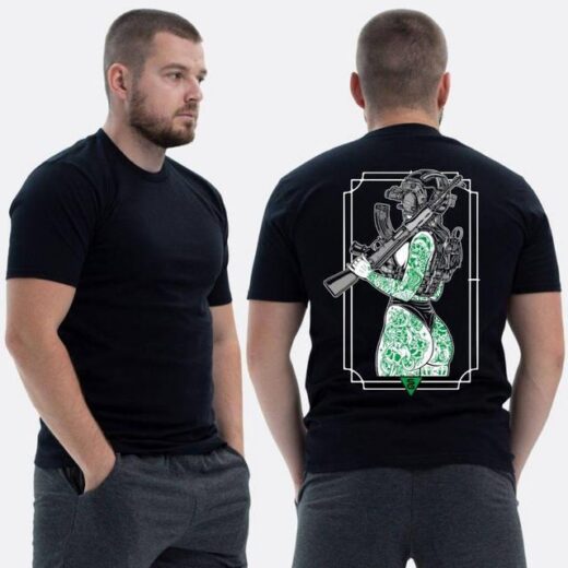 Футболка PrintBro ЗСУ з принтом Sunset Goons дівчина з зеленим татуювання в рамці