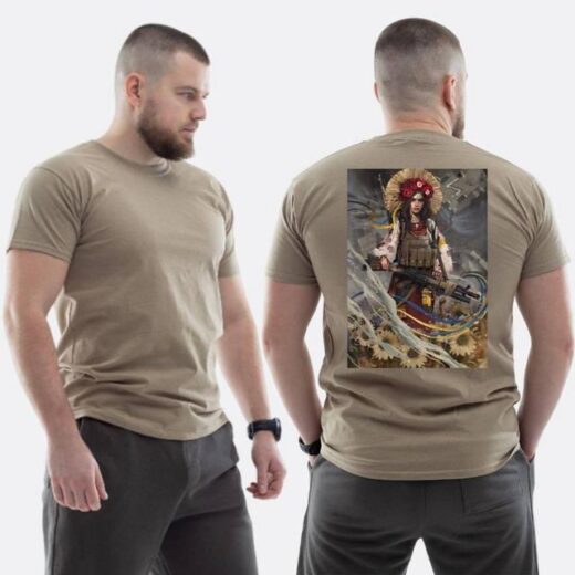 Футболка PrintBro ЗСУ з принтом Дівчина українка з автоматом у полі